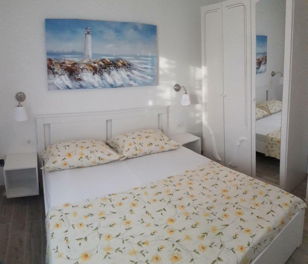 Apartments Villa Antony درفينيك المظهر الخارجي الصورة